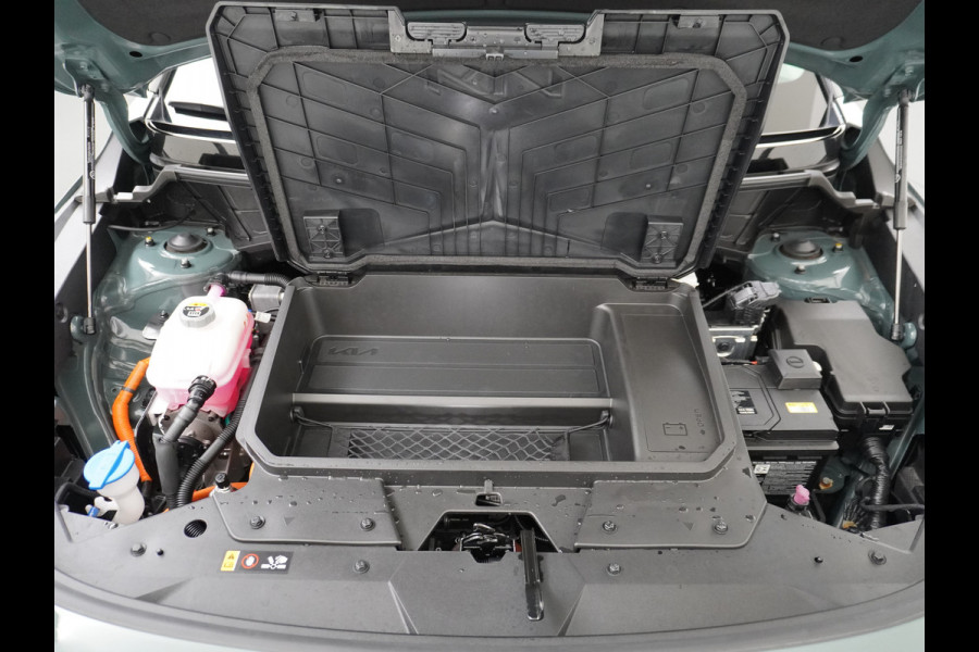 Kia Niro EV 64,8 kWh 218 pk Full-Options Executive Leer+Elektr.+Geheug. Adap.Cruise Schuif/Kanteldak HUD Camera Apple Carplay Android Auto H Stoelverwarming/ventilatie/koeling Stuur+Achterbankverwarming 3 fase 11kw thuis laden Origineel Nederlandse Auto Fabrieksgarantie tot 30-5-2031! Grootste Accu  51.000 nieuw! tot 750 Trekvermogen!