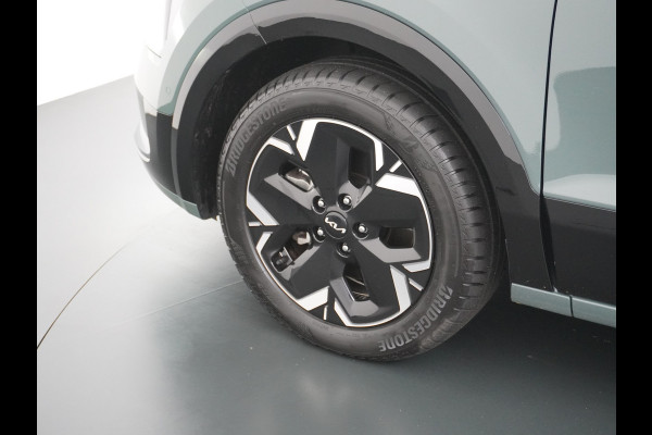 Kia Niro EV 64,8 kWh 218 pk Full-Options Executive Leer+Elektr.+Geheug. Adap.Cruise Schuif/Kanteldak HUD Camera Apple Carplay Android Auto H Stoelverwarming/ventilatie/koeling Stuur+Achterbankverwarming 3 fase 11kw thuis laden Origineel Nederlandse Auto Fabrieksgarantie tot 30-5-2031! Grootste Accu  51.000 nieuw! tot 750 Trekvermogen!