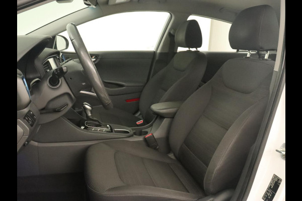 Hyundai IONIQ 1.6 GDI Comfort | Adaptive cruise | Camera | Keyless | Carplay | Navigatie | Infinity Sound | Parkeerhulp | Climate control | Bluetooth | Hybrid