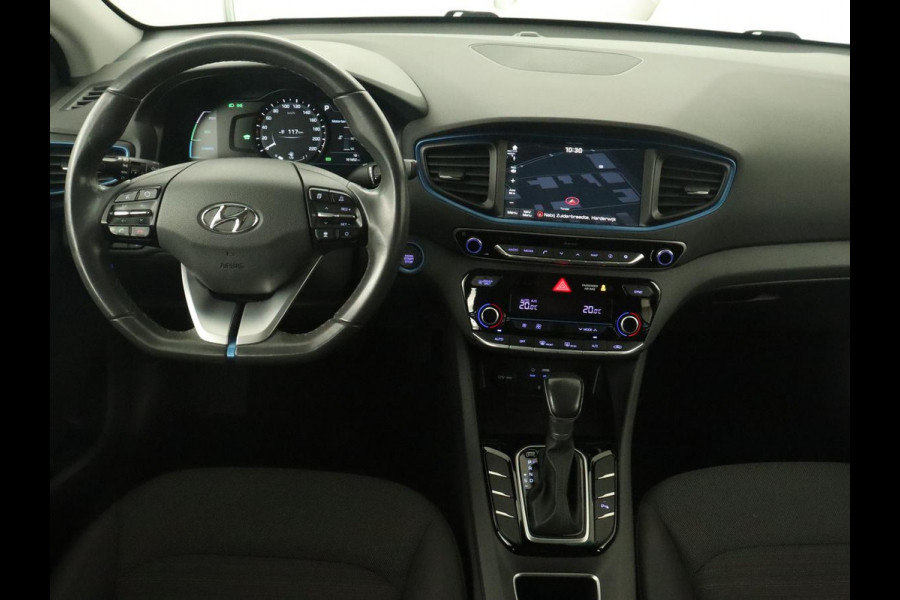 Hyundai IONIQ 1.6 GDI Comfort | Adaptive cruise | Camera | Keyless | Carplay | Navigatie | Infinity Sound | Parkeerhulp | Climate control | Bluetooth | Hybrid