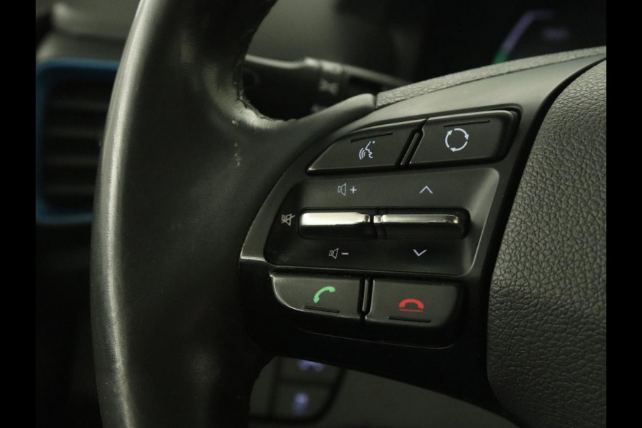 Hyundai IONIQ 1.6 GDI Comfort | Adaptive cruise | Camera | Keyless | Carplay | Navigatie | Infinity Sound | Parkeerhulp | Climate control | Bluetooth | Hybrid