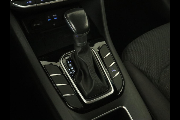Hyundai IONIQ 1.6 GDI Comfort | Adaptive cruise | Camera | Keyless | Carplay | Navigatie | Infinity Sound | Parkeerhulp | Climate control | Bluetooth | Hybrid