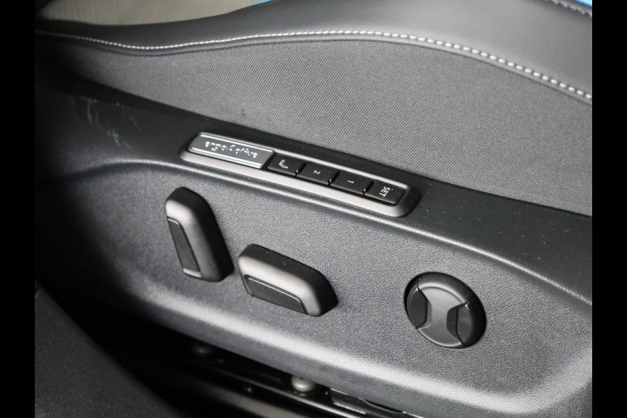 Volkswagen ID.7 Pro Business 77 kWh 285PK | Navigatie | Camera | Harman Kardon | Elektrische klep | Warmtepomp