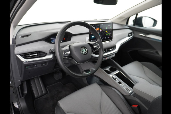 Škoda ENYAQ iV 60 Pano-dak Warmtepomp Camera Apple Carplay Android Auto Navi Ecc Cruise Control Pdc Keyless Advanced Stoelverwarming DAB Led Ecc Achter Privacy Glas Lmv Origineel Nederlandse Auto Nieuwprijs €46.625,-