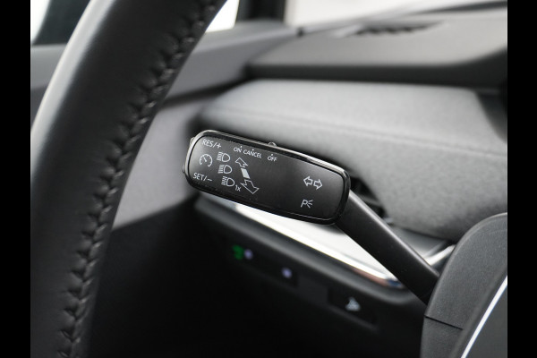 Škoda ENYAQ iV 60 Pano-dak Warmtepomp Camera Apple Carplay Android Auto Navi Ecc Cruise Control Pdc Keyless Advanced Stoelverwarming DAB Led Ecc Achter Privacy Glas Lmv Origineel Nederlandse Auto Nieuwprijs €46.625,-