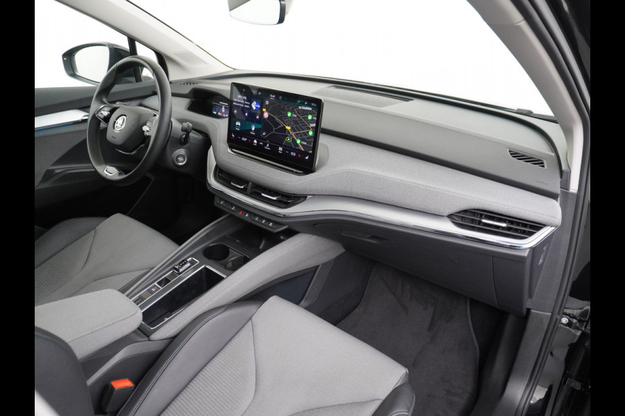 Škoda ENYAQ iV 60 Pano-dak Warmtepomp Camera Apple Carplay Android Auto Navi Ecc Cruise Control Pdc Keyless Advanced Stoelverwarming DAB Led Ecc Achter Privacy Glas Lmv Origineel Nederlandse Auto Nieuwprijs €46.625,-