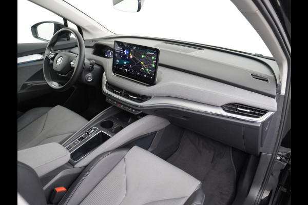 Škoda ENYAQ iV 60 Pano-dak Warmtepomp Camera Apple Carplay Android Auto Navi Ecc Cruise Control Pdc Keyless Advanced Stoelverwarming DAB Led Ecc Achter Privacy Glas Lmv Origineel Nederlandse Auto Nieuwprijs €46.625,-