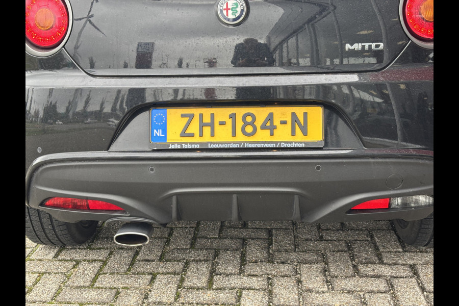Alfa Romeo MiTo TwinAir | 17" Velgen | Navigatie | Cruise Control Let op auto niet altijd aanwezig Alfa Romeo MiTo TwinAir | 17" Velgen | Navigatie | Cruise Control Let op auto niet altijd aanwezig