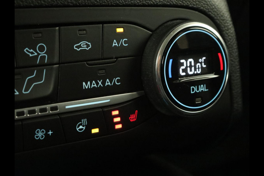 Ford Kuga 2.5 PHEV Titanium X | Trekhaak | Stoelverwarming | Camera | Carplay | Half leder | Achterbankverwarming | Navigatie | Full LED | Climate control | Parkeerhulp | Keyless | B&O Sound | Plug In