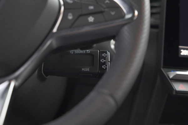 Renault Captur Mild Hybrid 160 Techno | Pack Winter | Camera | Adaptieve Cruise Control | Apple Carplay