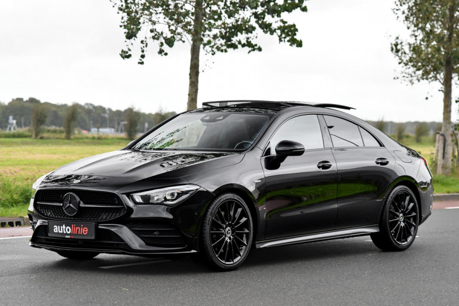 Mercedes-Benz CLA-Klasse 200 AMG Edition 1. Pano, Burm, Camera, Sfeer, CarPlay!