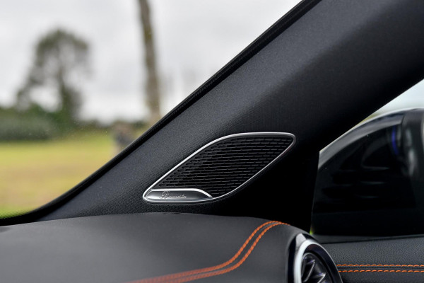 Mercedes-Benz CLA-Klasse 200 AMG Edition 1. Pano, Burm, Camera, Sfeer, CarPlay!