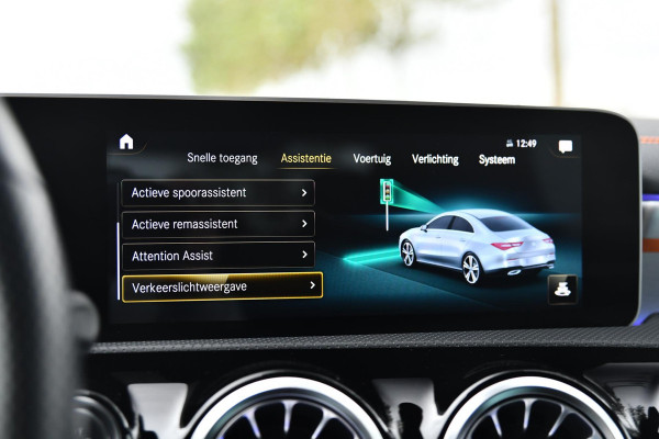 Mercedes-Benz CLA-Klasse 200 AMG Edition 1. Pano, Burm, Camera, Sfeer, CarPlay!