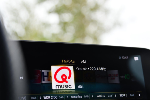 Mercedes-Benz CLA-Klasse 200 AMG Edition 1. Pano, Burm, Camera, Sfeer, CarPlay!