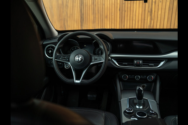 Alfa Romeo Stelvio 2.2d Super | Camera | Grote Navi