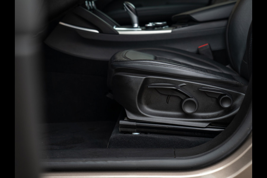 Alfa Romeo Stelvio 2.2d Super | Camera | Grote Navi