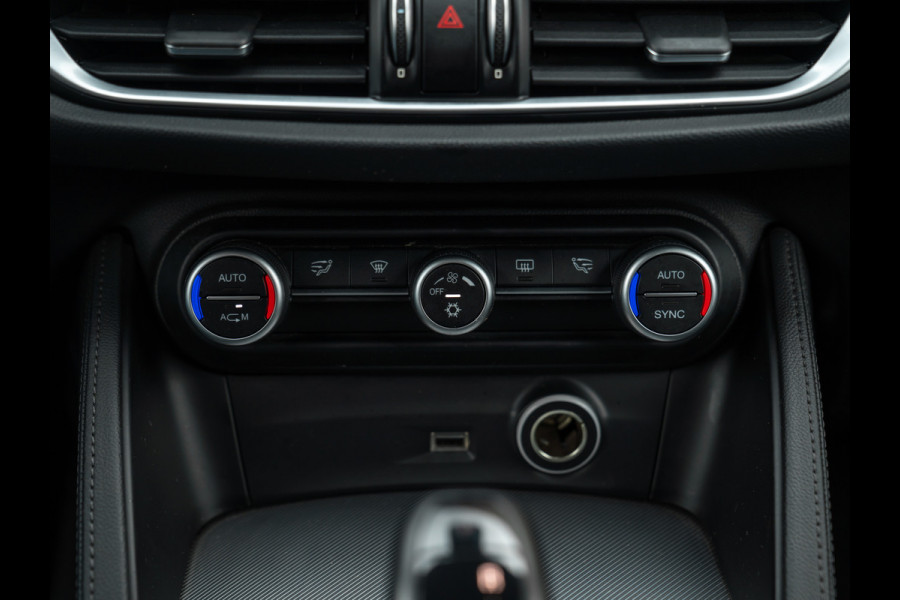 Alfa Romeo Stelvio 2.2d Super | Camera | Grote Navi