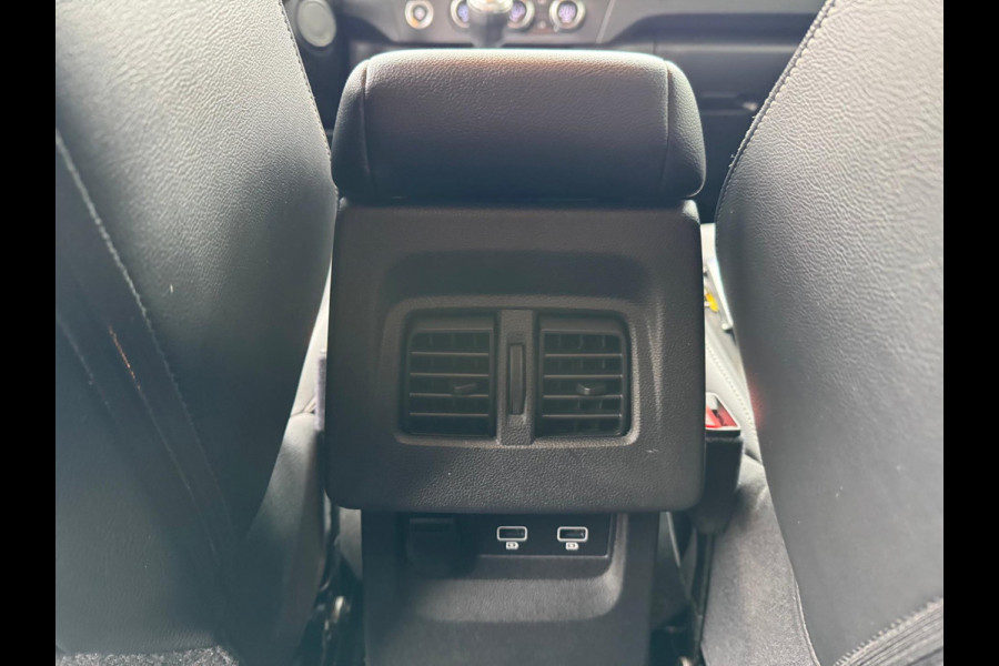 Renault Kangoo TCe 140 Techno Navi / LM velgen / Clima / Camera / P-Sensoren / Stoelverwarming / Keyless