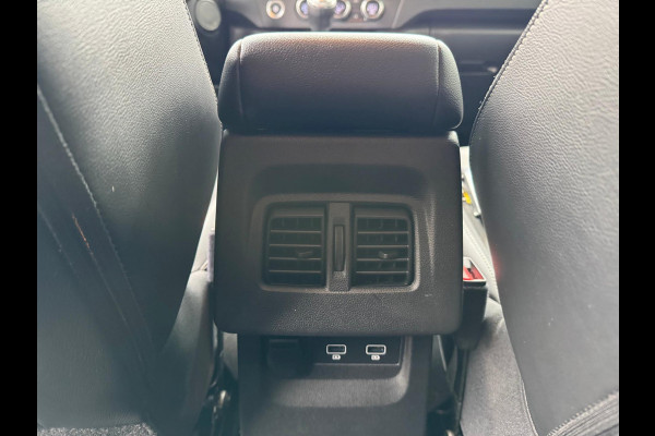 Renault Kangoo TCe 140 Techno Navi / LM velgen / Clima / Camera / P-Sensoren / Stoelverwarming / Keyless