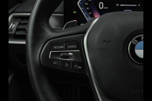 BMW 3-serie 320d - Sportstoelen - Trekhaak - 1-Hand - Navigatie - Bluetooth