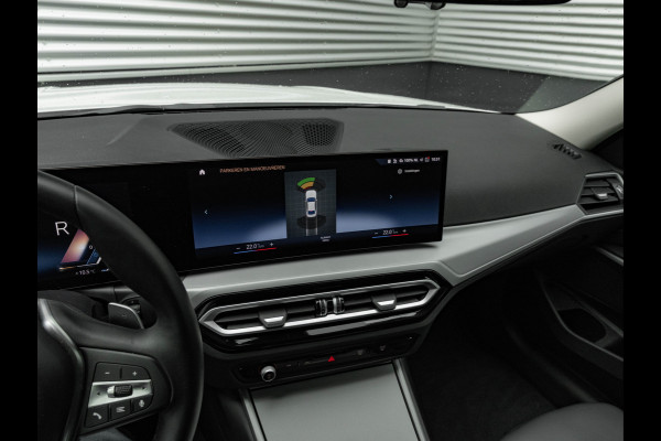 BMW 3-serie 320d - Sportstoelen - Trekhaak - 1-Hand - Navigatie - Bluetooth