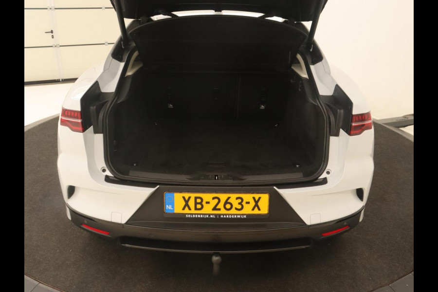 Jaguar I-PACE EV400 SE 90 kWh | Adaptive cruise | 360 Camera | Leder | Stoelverwarming | Carplay | Meridian Surround | Stuurverwarming | Keyless | Navigatie | Full LED | Park Assist