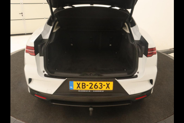 Jaguar I-PACE EV400 SE 90 kWh | Adaptive cruise | 360 Camera | Leder | Stoelverwarming | Carplay | Meridian Surround | Stuurverwarming | Keyless | Navigatie | Full LED | Park Assist