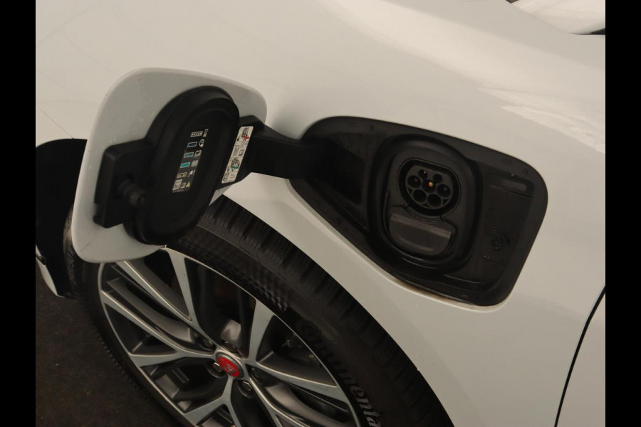 Jaguar I-PACE EV400 SE 90 kWh | Adaptive cruise | 360 Camera | Leder | Stoelverwarming | Carplay | Meridian Surround | Stuurverwarming | Keyless | Navigatie | Full LED | Park Assist