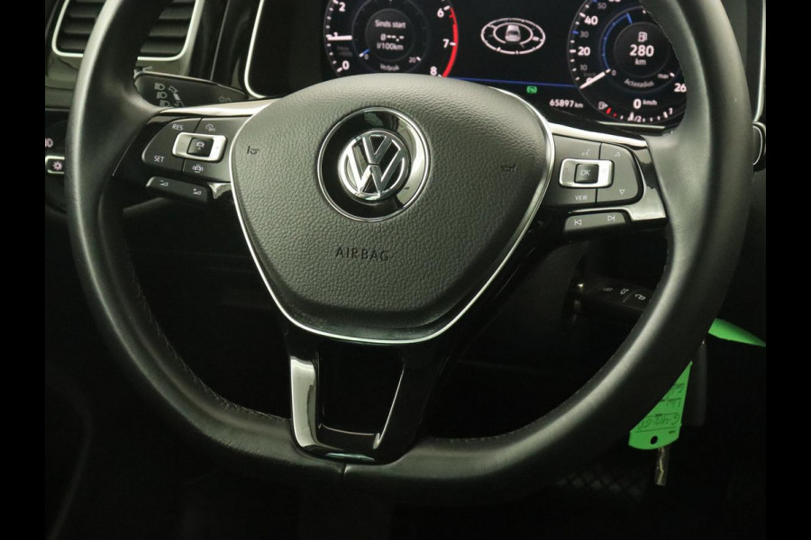 Volkswagen Golf 1.5 TSI Highline | 1e eigenaar | Virtual Cockpit | Adaptive cruise | Camera | Full LED | Carplay | Navigatie | Climate control | Parkeerhulp