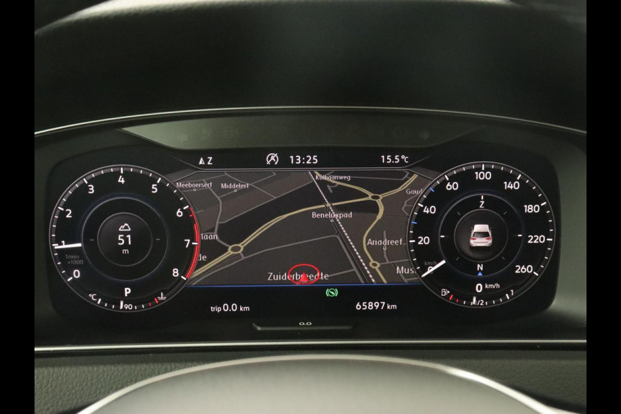 Volkswagen Golf 1.5 TSI Highline | 1e eigenaar | Virtual Cockpit | Adaptive cruise | Camera | Full LED | Carplay | Navigatie | Climate control | Parkeerhulp