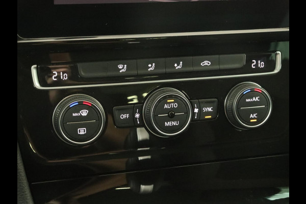 Volkswagen Golf 1.5 TSI Highline | 1e eigenaar | Virtual Cockpit | Adaptive cruise | Camera | Full LED | Carplay | Navigatie | Climate control | Parkeerhulp