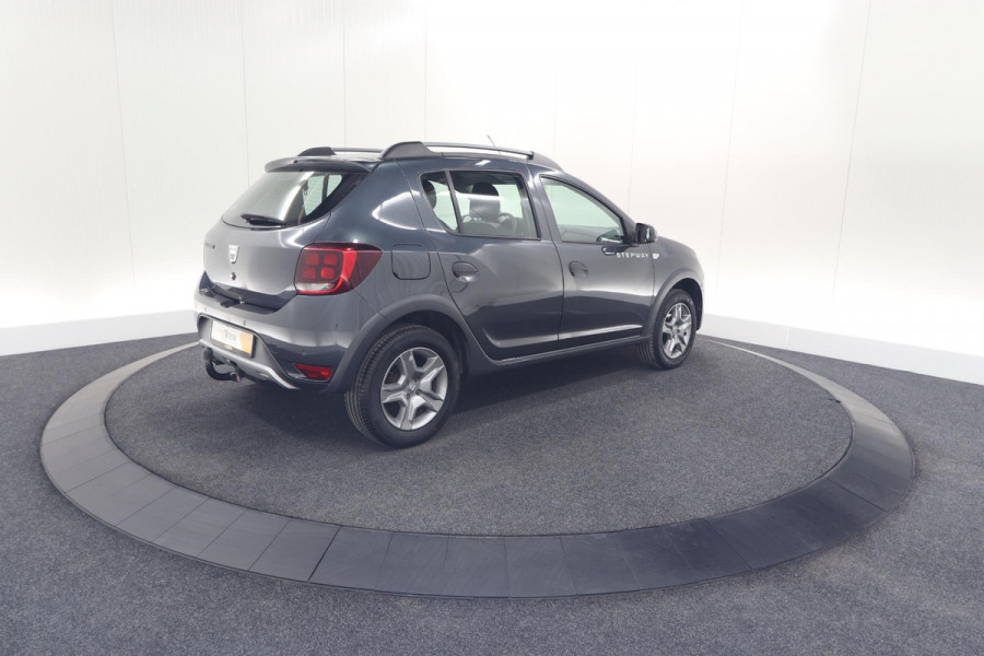 Dacia Sandero TCe 90 SL Stepway Automaat | Trekhaak | Camera | Navigatie