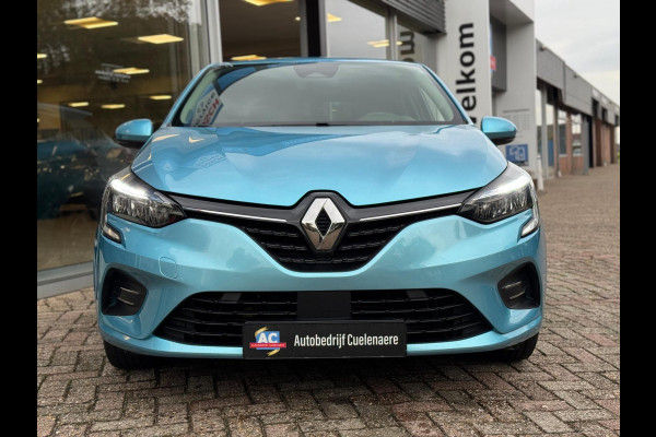 Renault Clio 1.6 E-Tech Hybrid 140 Zen LM velgen / Navi / P-sensoren / 1e eigenaar