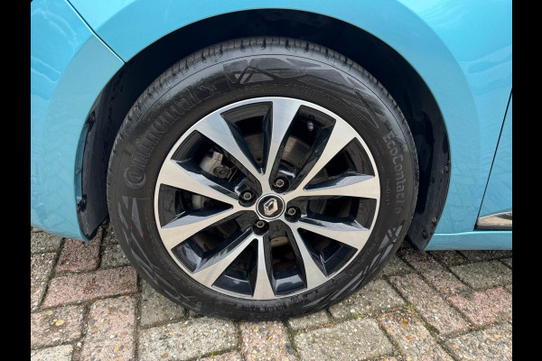 Renault Clio 1.6 E-Tech Hybrid 140 Zen LM velgen / Navi / P-sensoren / 1e eigenaar