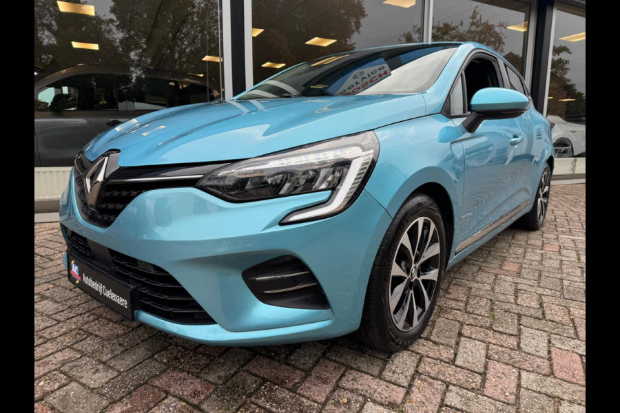 Renault Clio 1.6 E-Tech Hybrid 140 Zen LM velgen / Navi / P-sensoren / 1e eigenaar