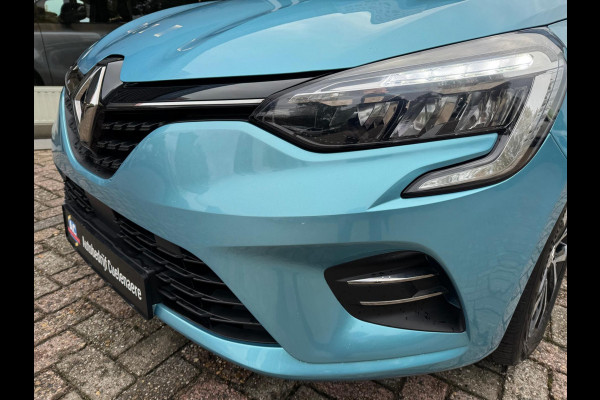 Renault Clio 1.6 E-Tech Hybrid 140 Zen LM velgen / Navi / P-sensoren / 1e eigenaar