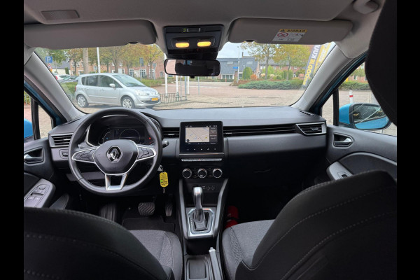 Renault Clio 1.6 E-Tech Hybrid 140 Zen LM velgen / Navi / P-sensoren / 1e eigenaar