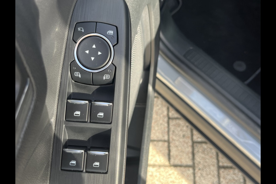 Ford Kuga 2.5 PHEV Active X | Panodak | WinterPack! Techpack | Head-up Dis