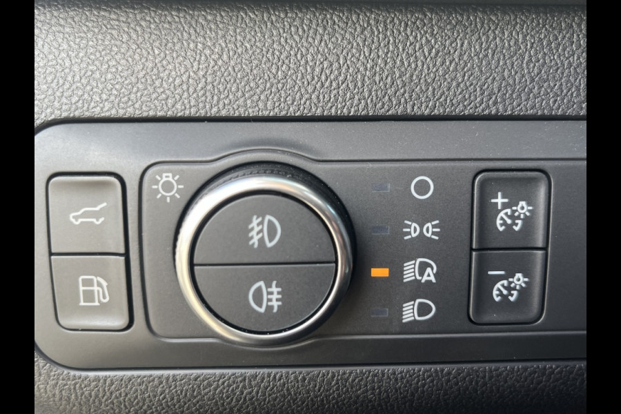 Ford Kuga 2.5 PHEV Active X | Panodak | WinterPack! Techpack | Head-up Dis