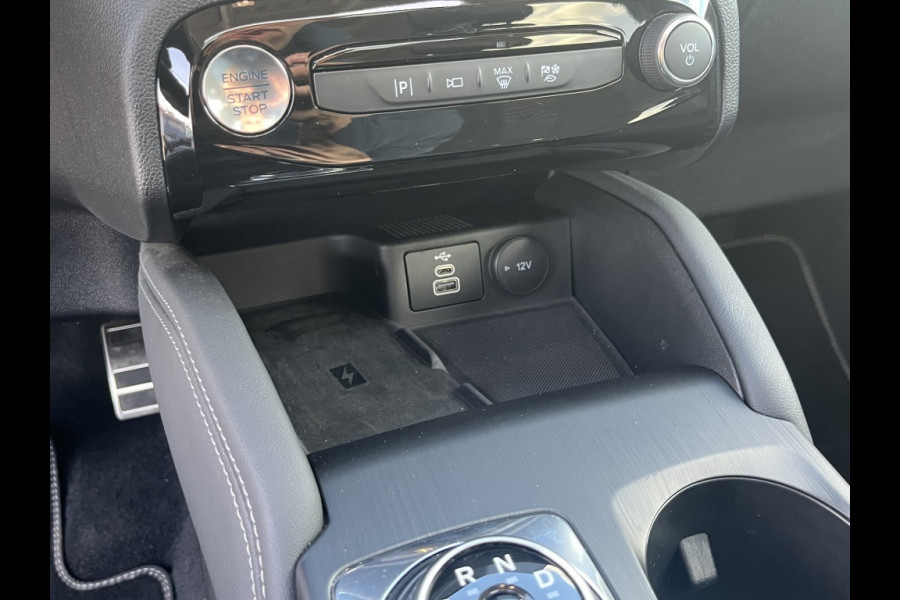 Ford Kuga 2.5 PHEV Active X | Panodak | WinterPack! Techpack | Head-up Dis