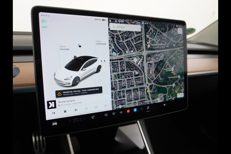 Tesla Model 3 RWD SR+ 60kWh 325PK SOH=85% LMV  AutoPilot Leder PanoDak Adaptive-Cruise Lmv Camera's Elektr.-Stuur+Stoelen+Spiegels+Geheugen+Ea Navi LED Comfortstoelen ACC DAB Voorverwarmen interieur via App Keyless via Telefoonsleutel One-Pedal-Drive Origineel Nederlandse auto tot 11kw laden thuis! 1.584kg licht!