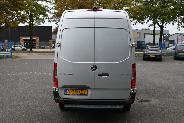 Mercedes-Benz Sprinter 317 CDI L2H2 360 Graden camera, Geveerde stoel