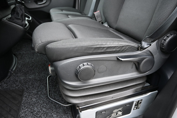 Mercedes-Benz Sprinter 317 CDI L2H2 360 Graden camera, Geveerde stoel