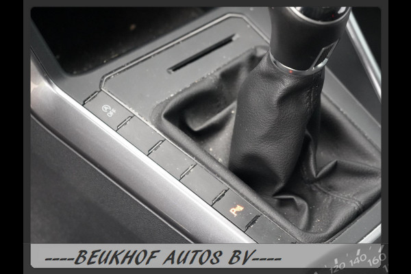 Volkswagen Polo 1.0 TSI Business Virtual Dash Camera Leder
