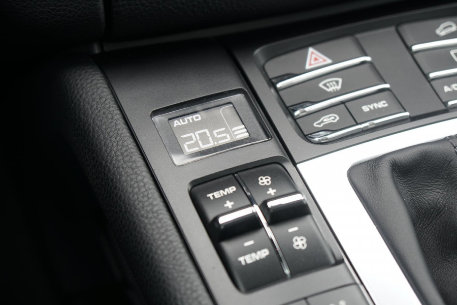 Porsche Macan 2.0 + PANORAMA / LUCHTVERING / 21" / MEMORY