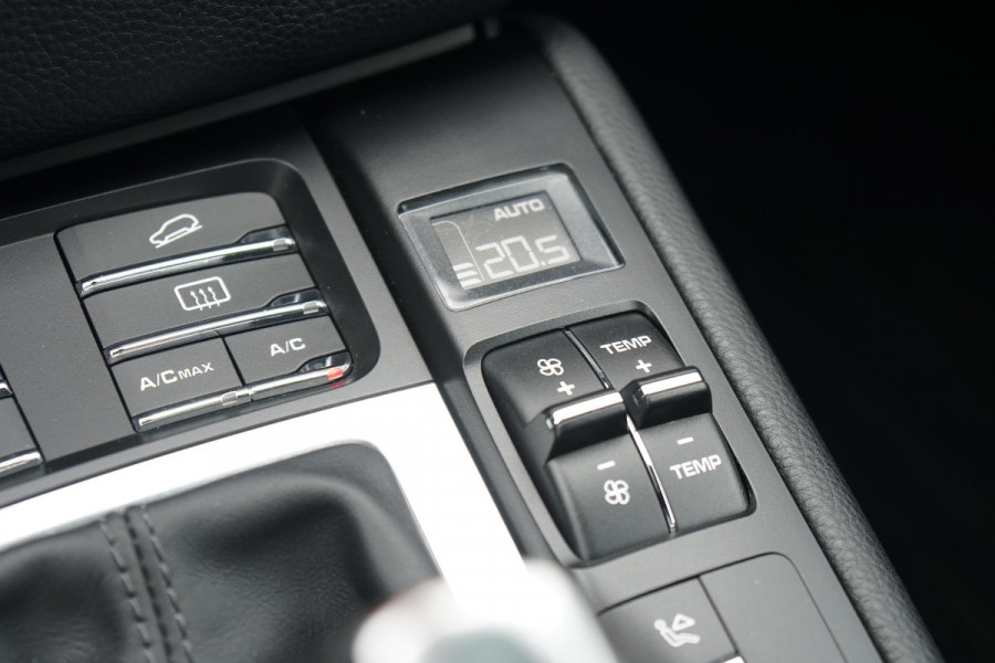 Porsche Macan 2.0 + PANORAMA / LUCHTVERING / 21" / MEMORY