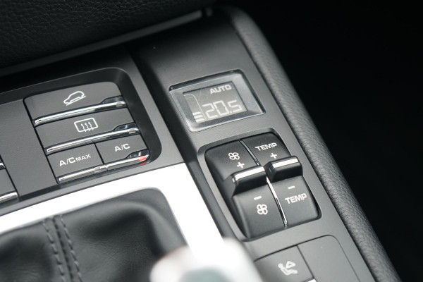 Porsche Macan 2.0 + PANORAMA / LUCHTVERING / 21" / MEMORY
