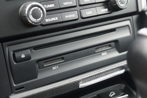 Porsche Macan 2.0 + PANORAMA / LUCHTVERING / 21" / MEMORY