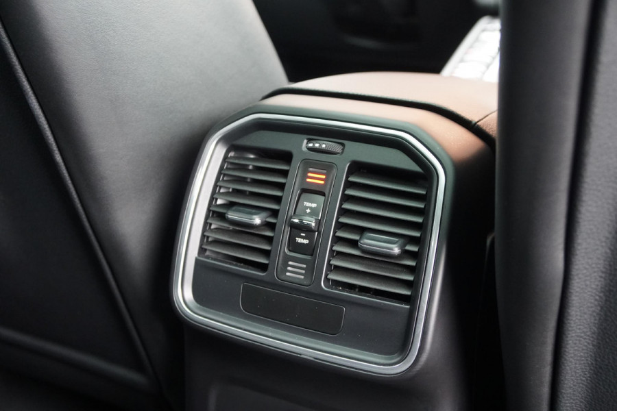 Porsche Macan 2.0 + PANORAMA / LUCHTVERING / 21" / MEMORY