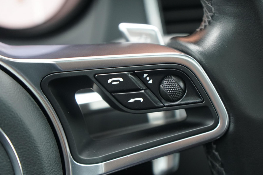 Porsche Macan 2.0 + PANORAMA / LUCHTVERING / 21" / MEMORY